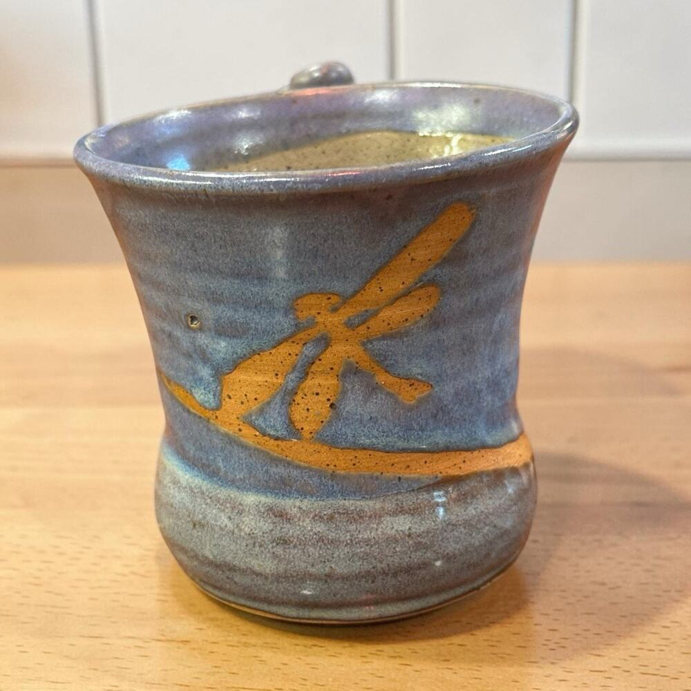 Vintage Down To Earth Studio Pottery Dragonfly Mug Blue Purple Speckle ThumbRest